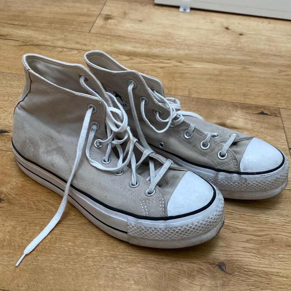 Converse platform  high tops tan good condition